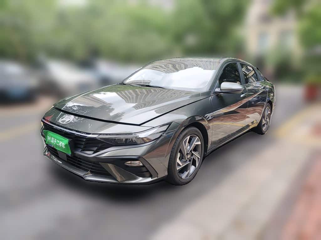 Hyundai Elantra