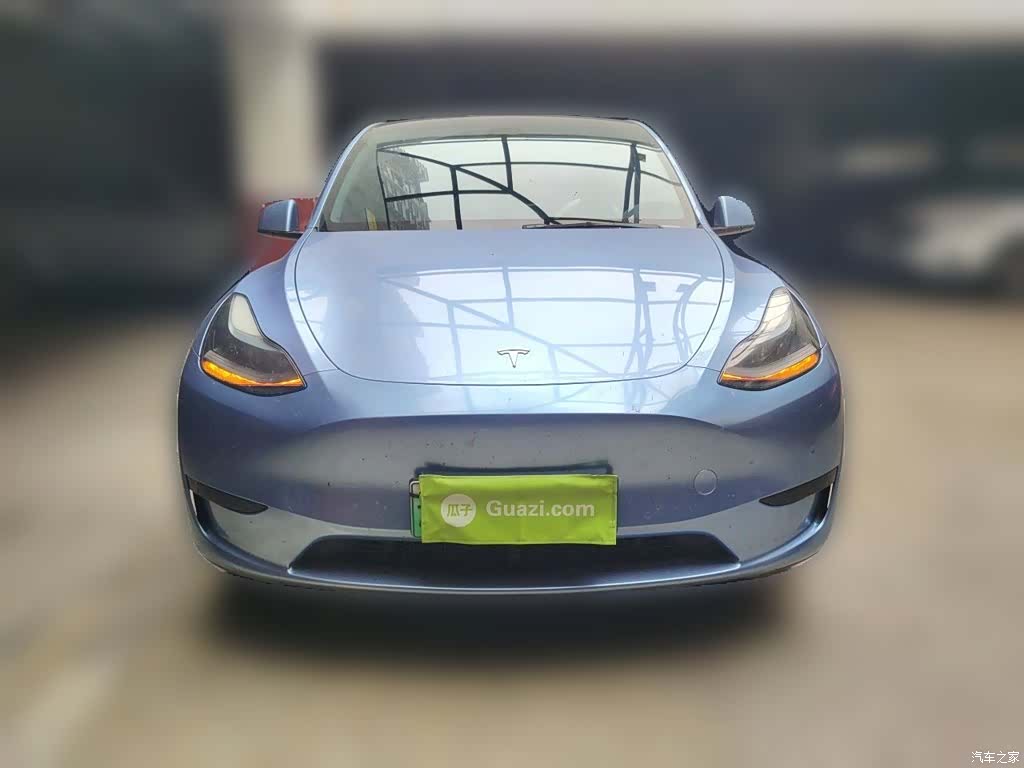 Tesla Model Y, 2022 24