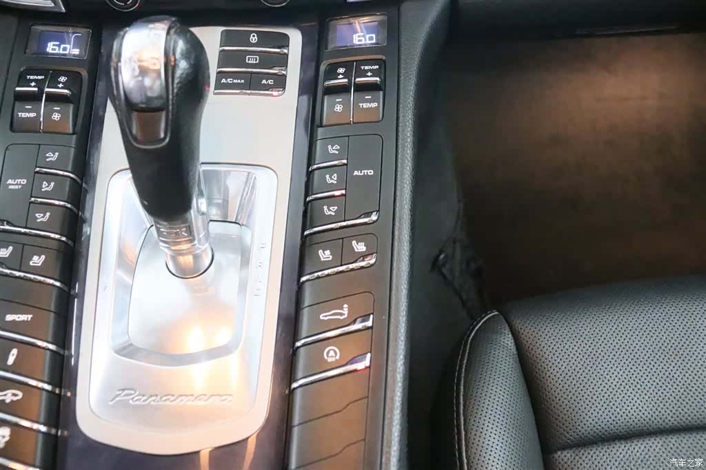 Porsche Panamera, 2012 11