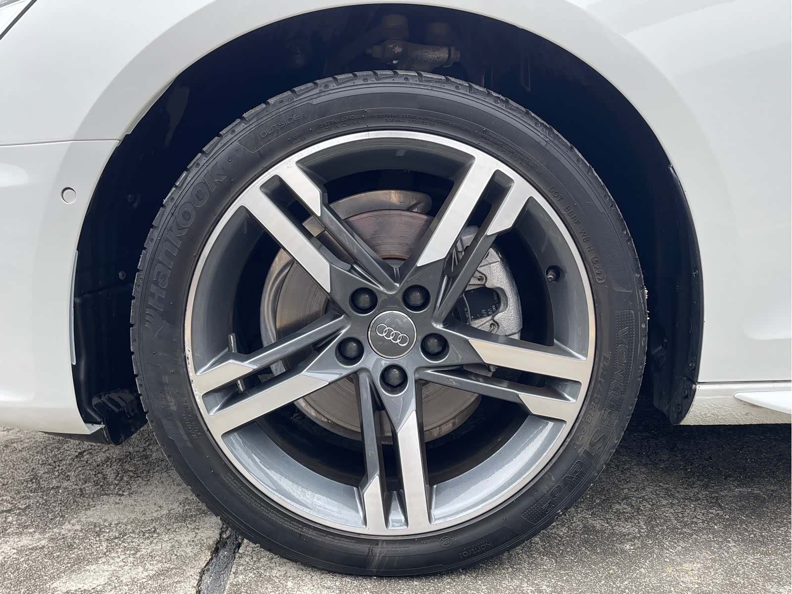 Audi A4L, 2021 28