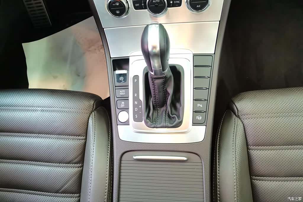 Volkswagen CC, 2017 16
