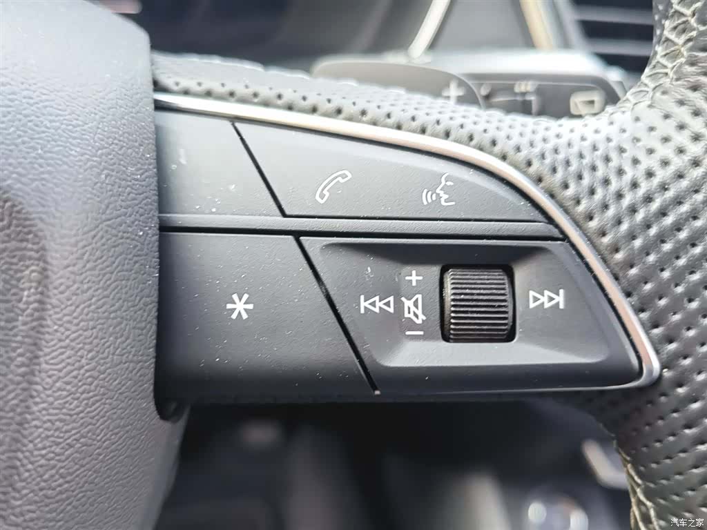 Audi Q5L, 2022 26
