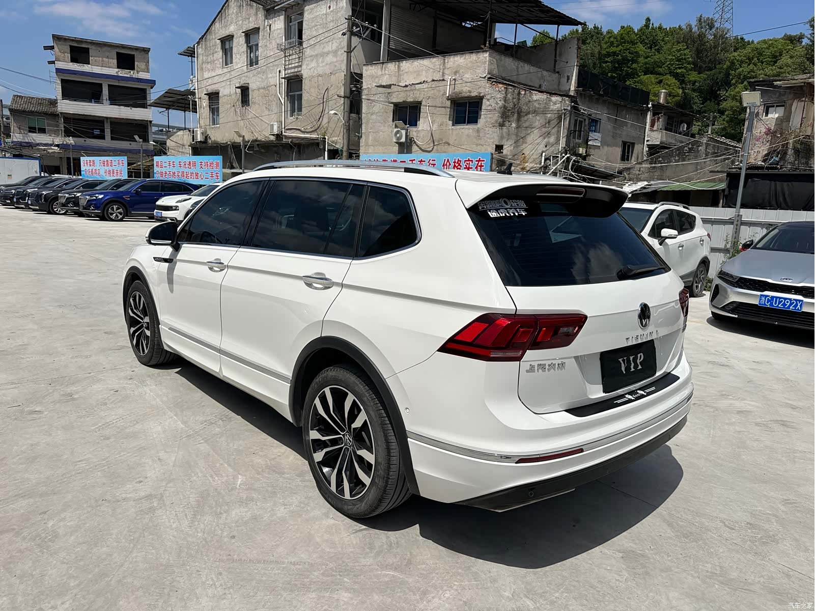 Volkswagen Tiguan L, 2021 3