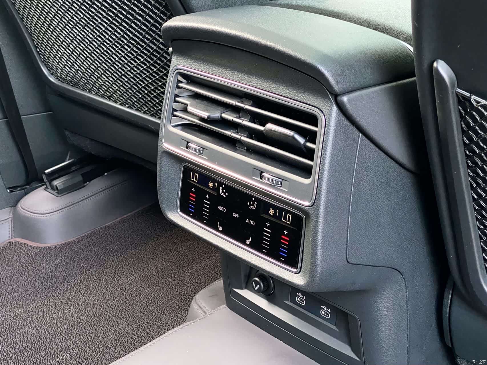Audi Q8, 2021 15