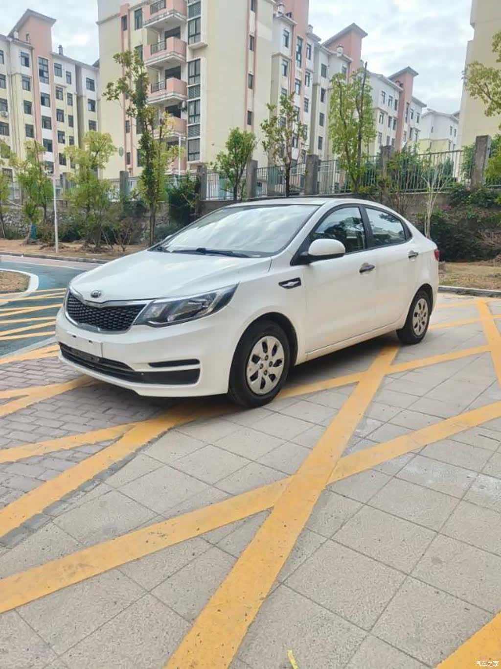 Kia K2, 2016 1