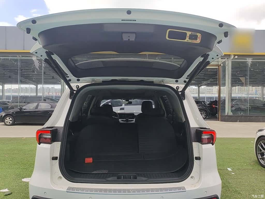Ford Equator, 2022 19