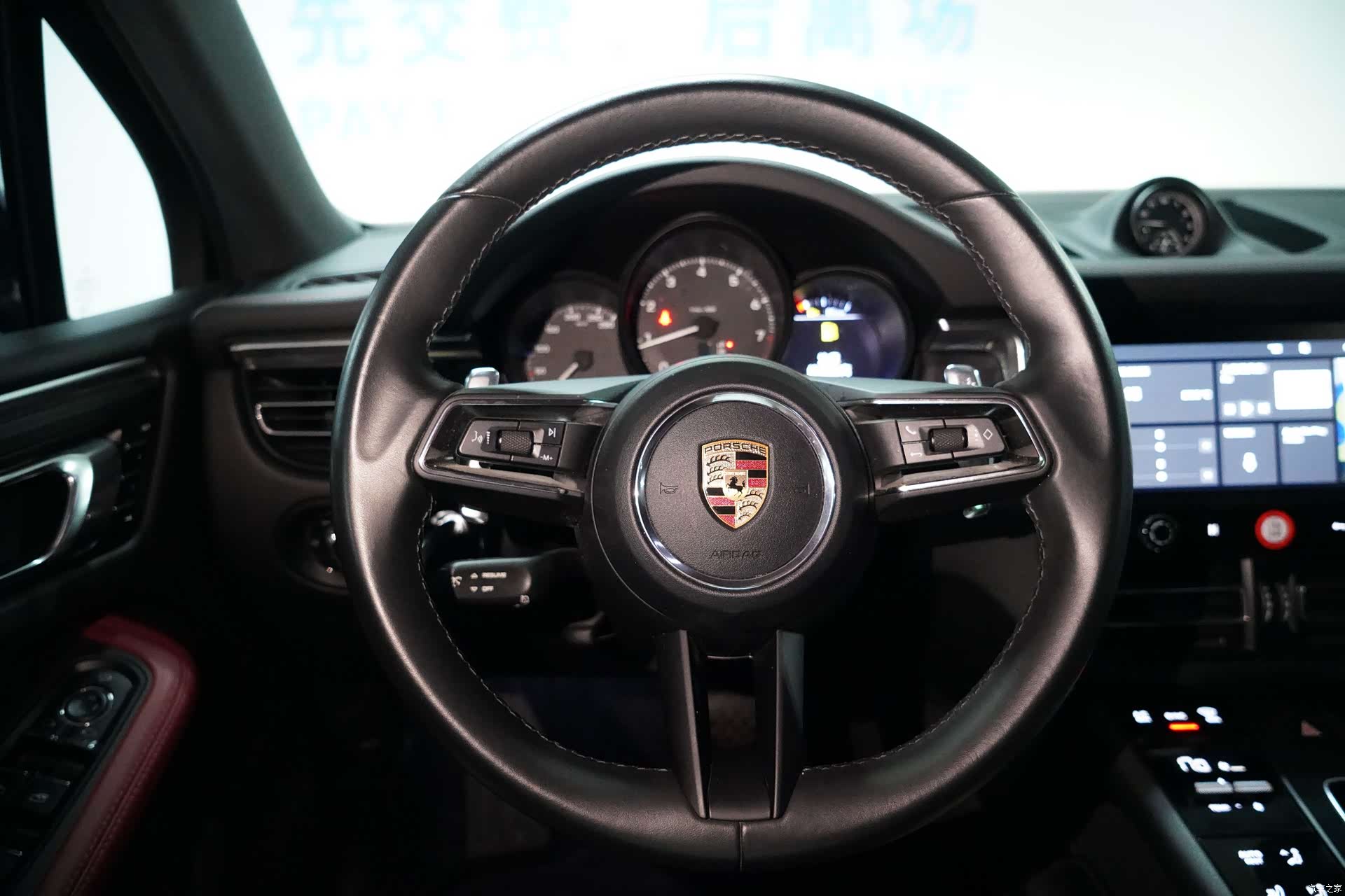 Porsche Macan, 2023 13