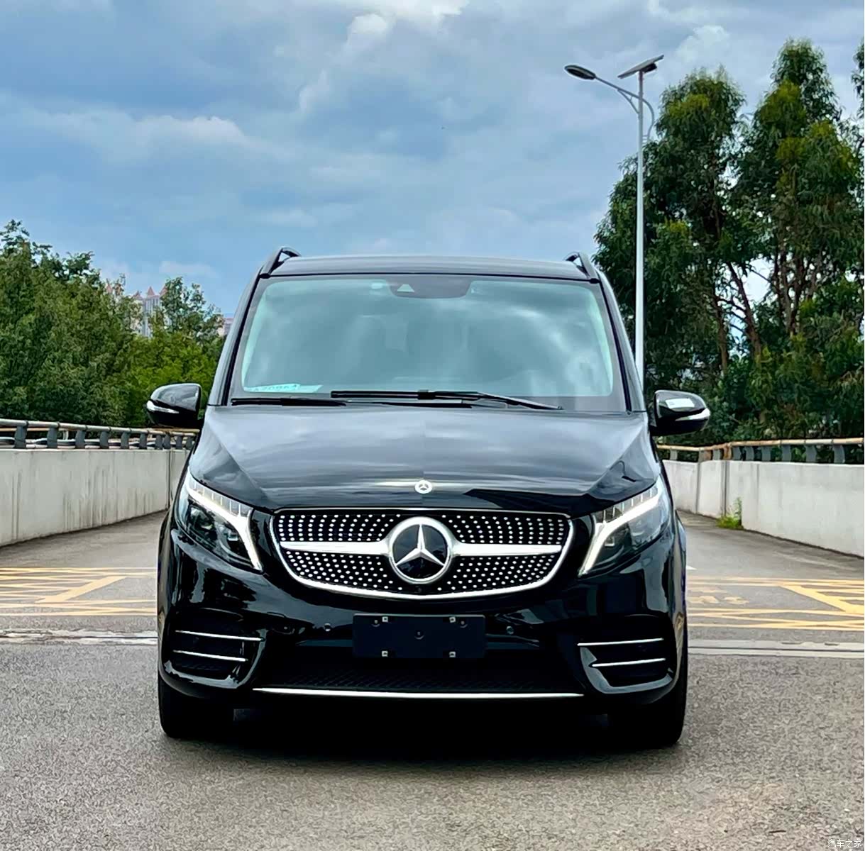 Mercedes-Benz V-Class, 2024 2