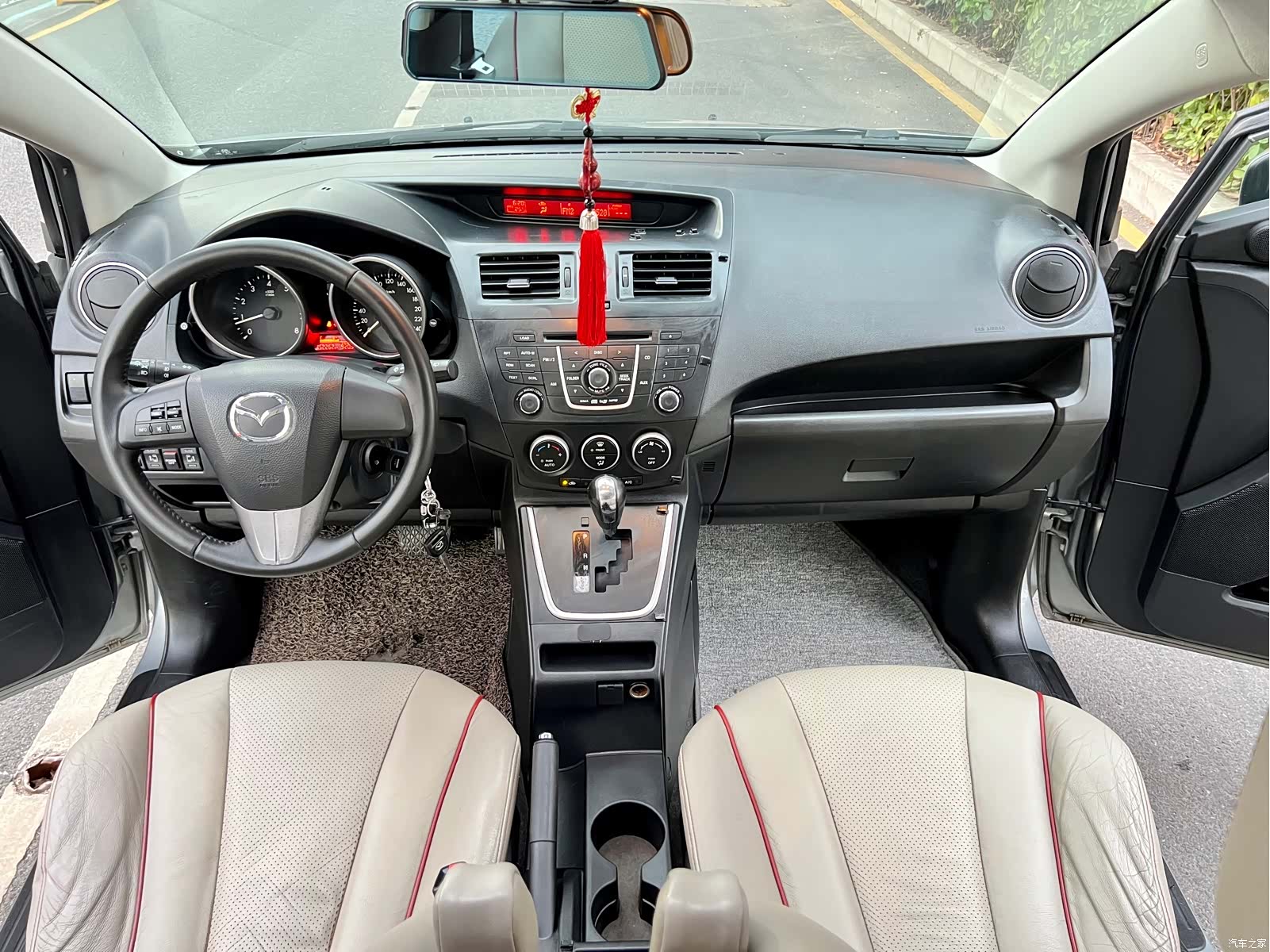 Mazda 5, 2011 11