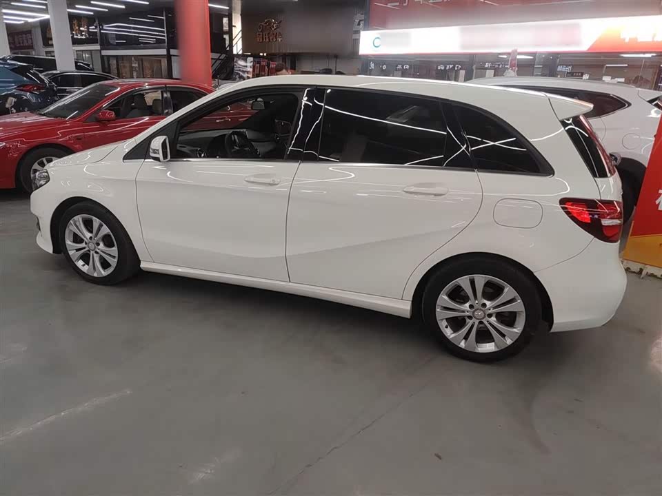 Mercedes-Benz Class B