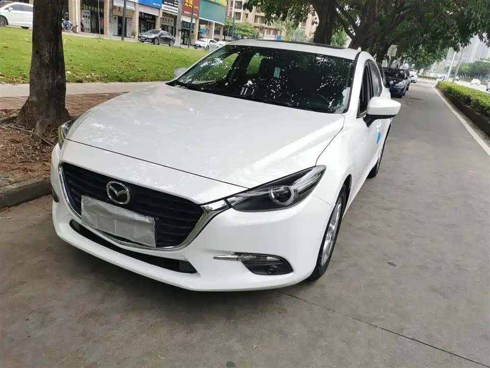 Mazda 3 Angkesaila