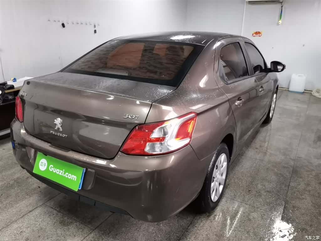 Peugeot 301, 2016 7