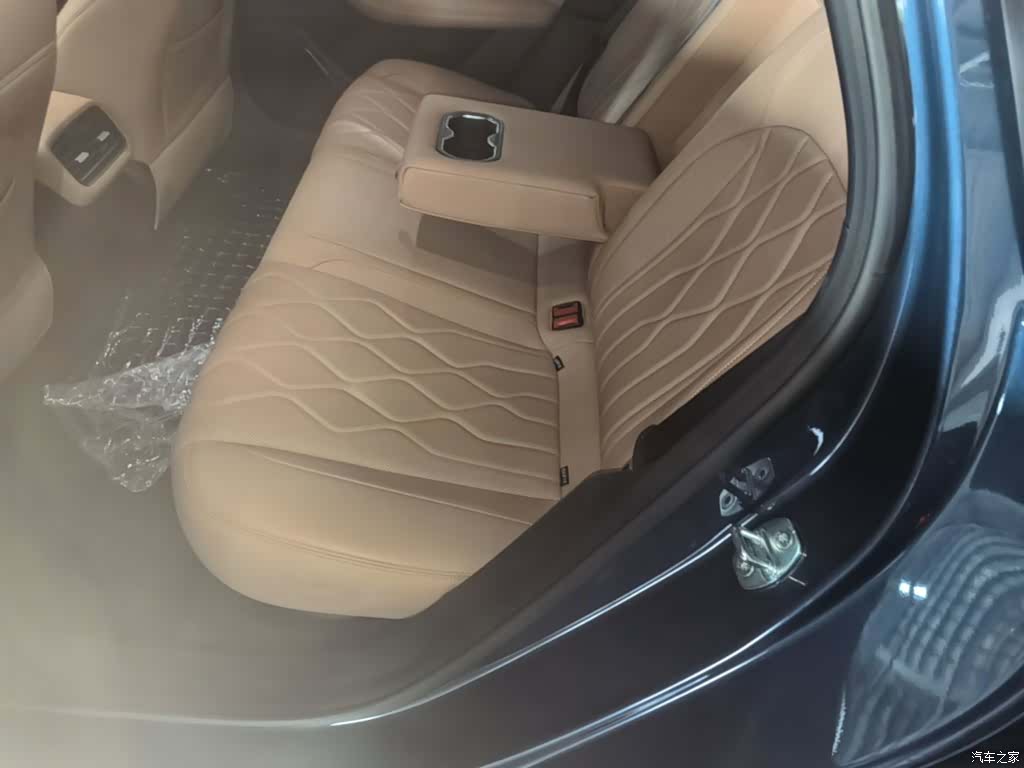 Geely A7, 2025 17