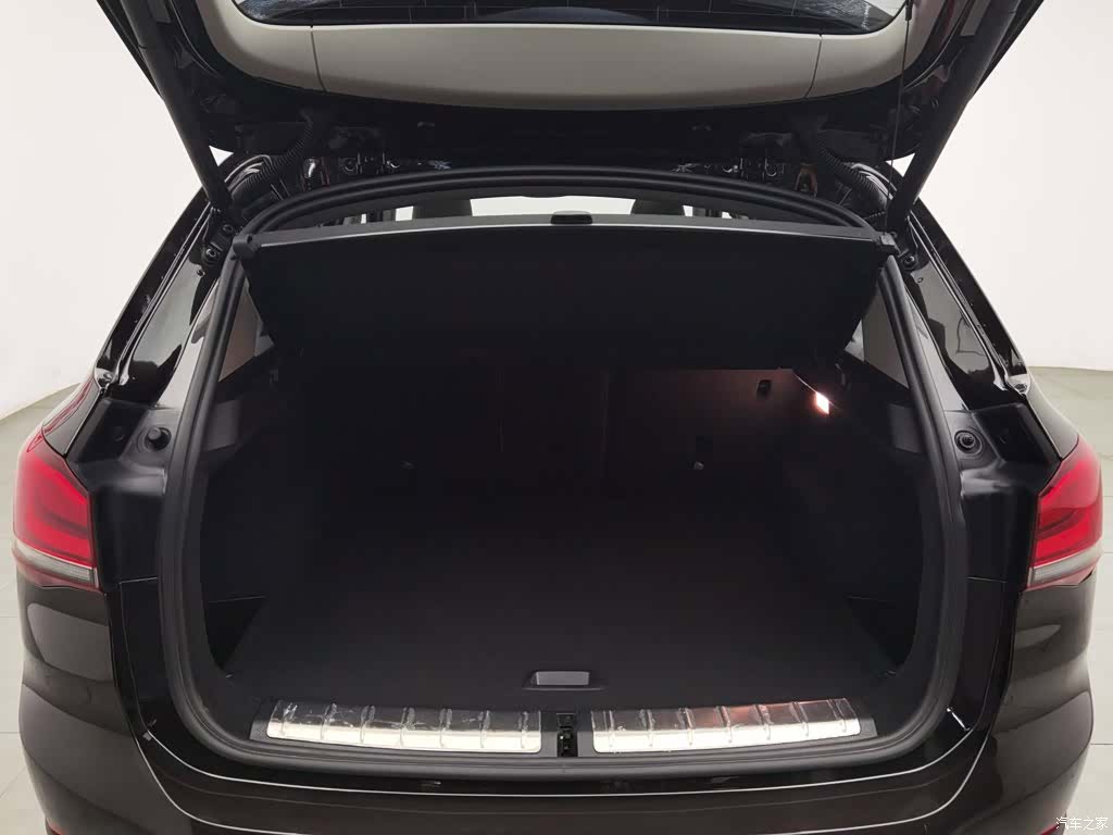 BMW X1, 2021 16