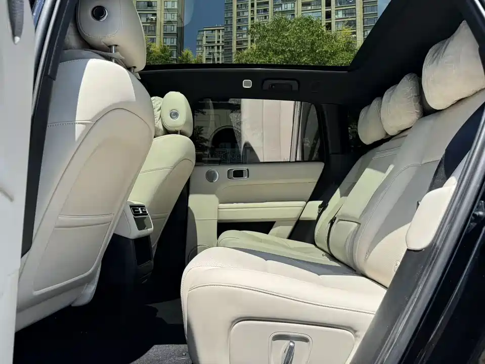Li Auto Ideal L6