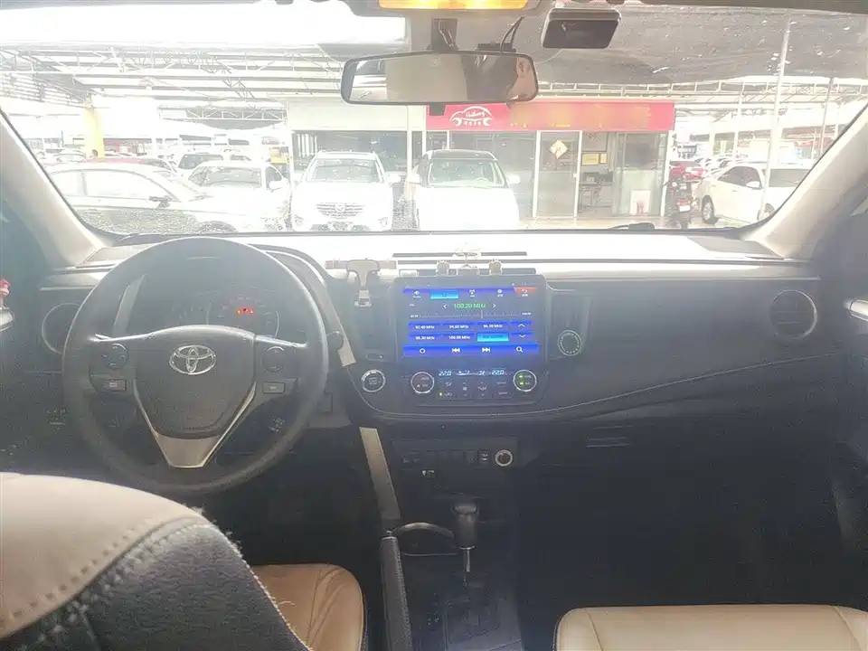 Toyota RAV4 Rongfang