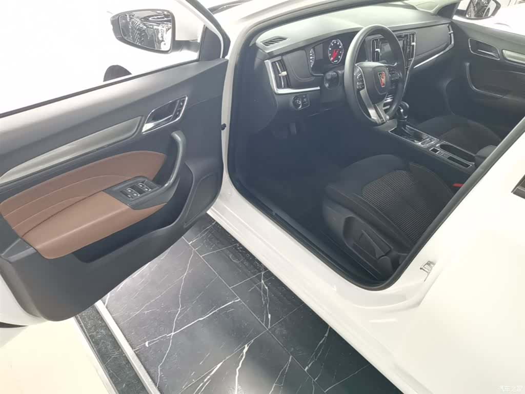 Roewe i6, 2019 16