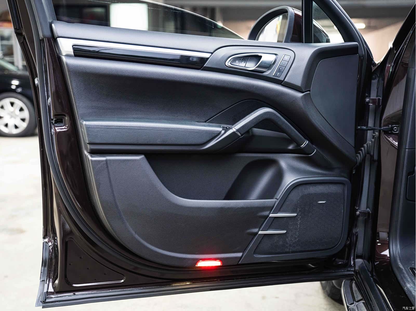 Porsche Cayenne, 2013 7
