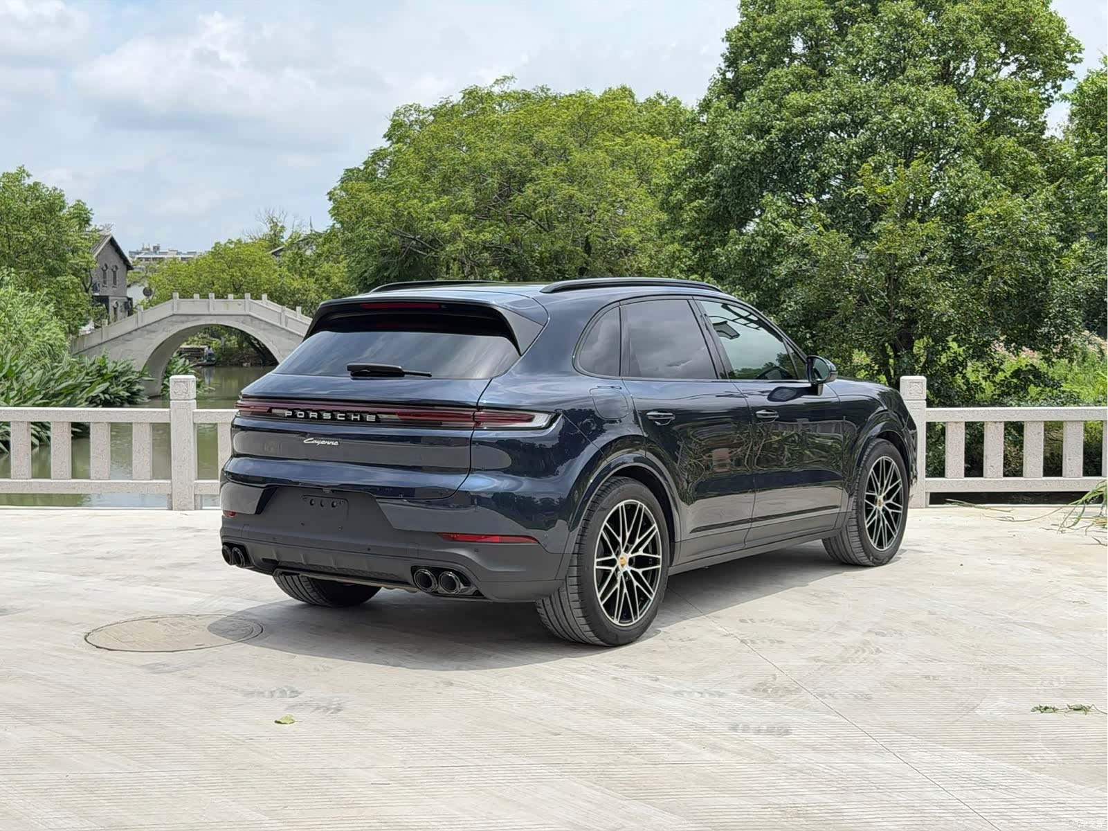 Porsche Cayenne, 2024 все фото