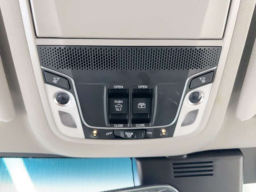 Honda Accord 2022, фото 11
