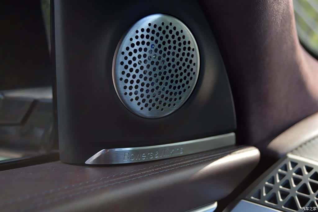 BMW XM, 2024 10