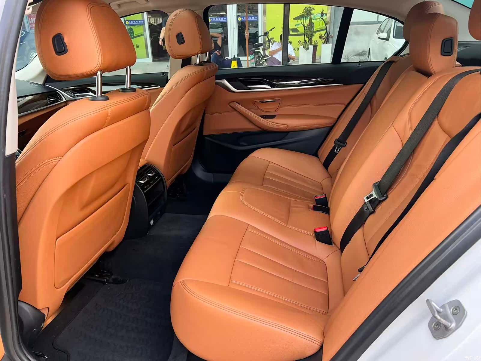 BMW 5 Series, 2018 6