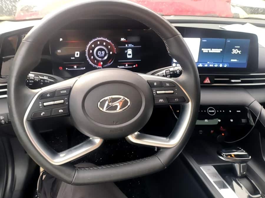Hyundai Elantra 2022, фото 10