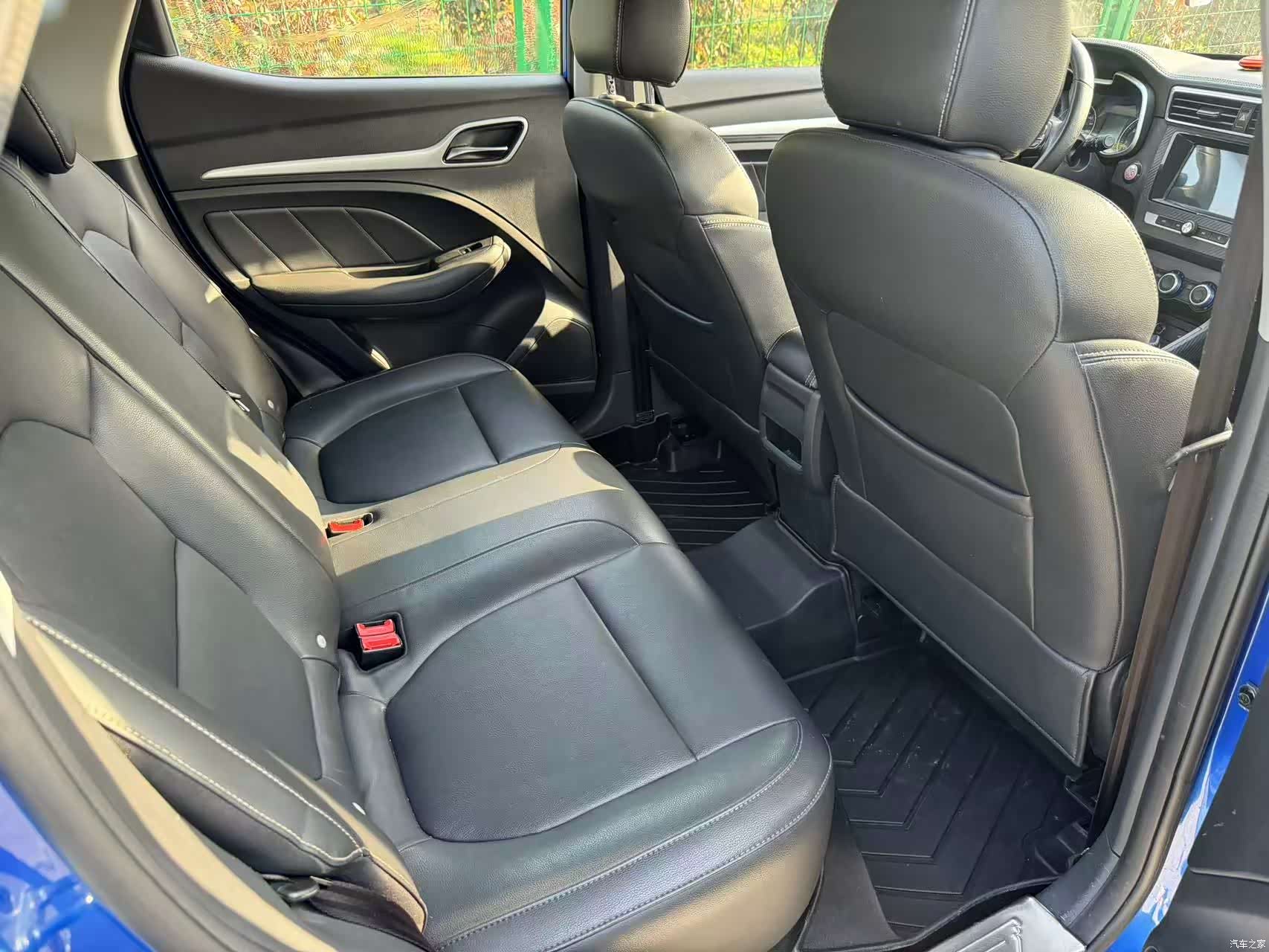 MG ZS, 2018 9