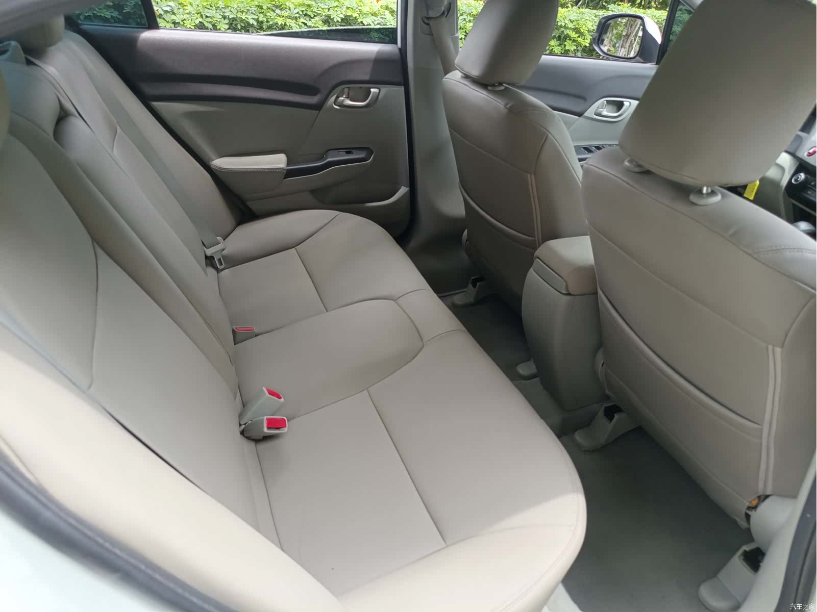 Honda Civic, 2012 11
