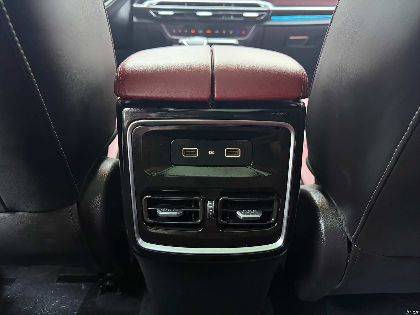 Jetour X70, 2023 16