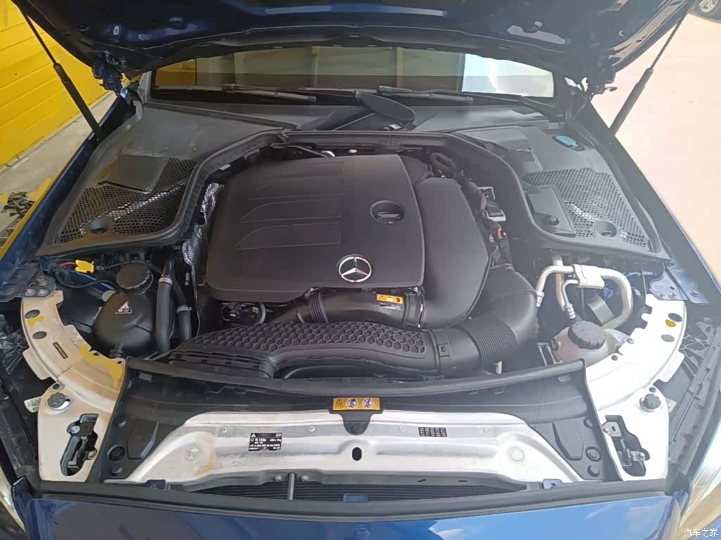 Mercedes-Benz C-Class, 2018 20