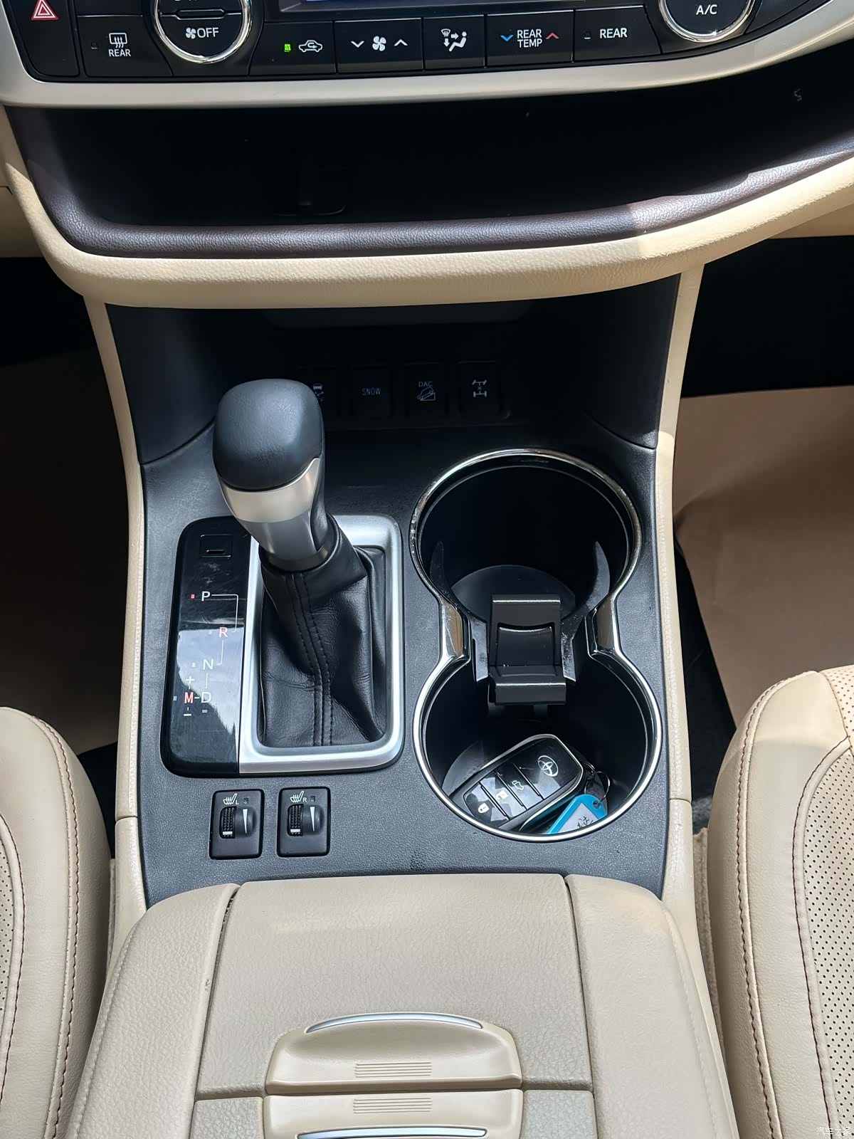 Toyota Highlander, 2019 18