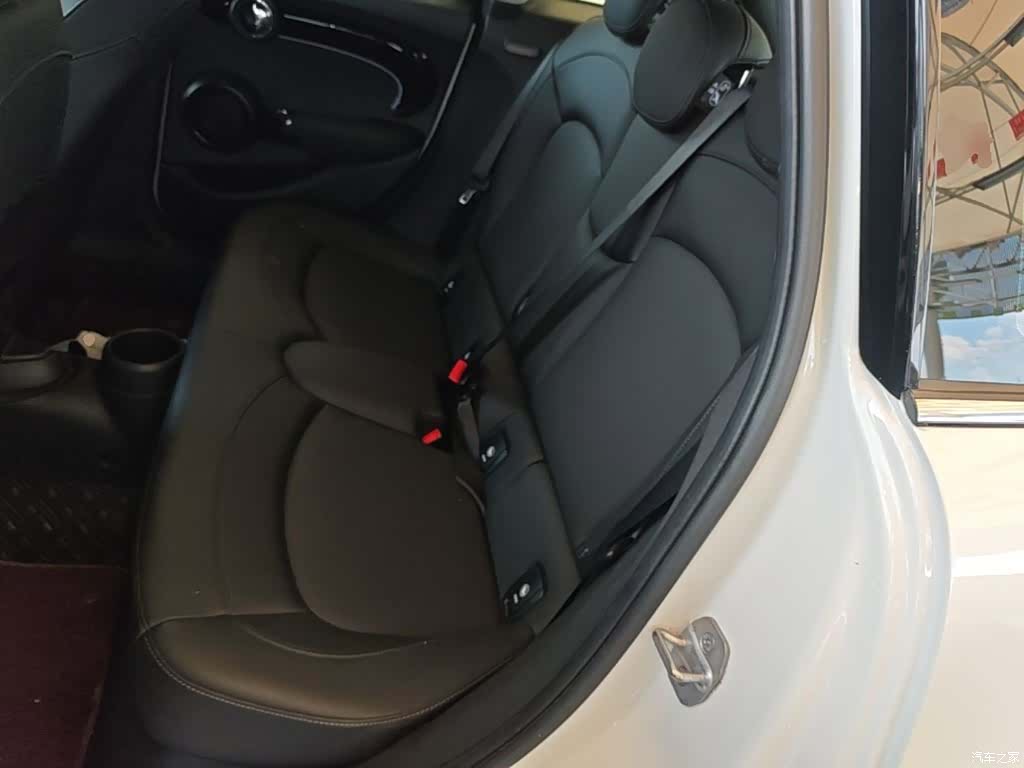 Mini Cooper, 2023 17