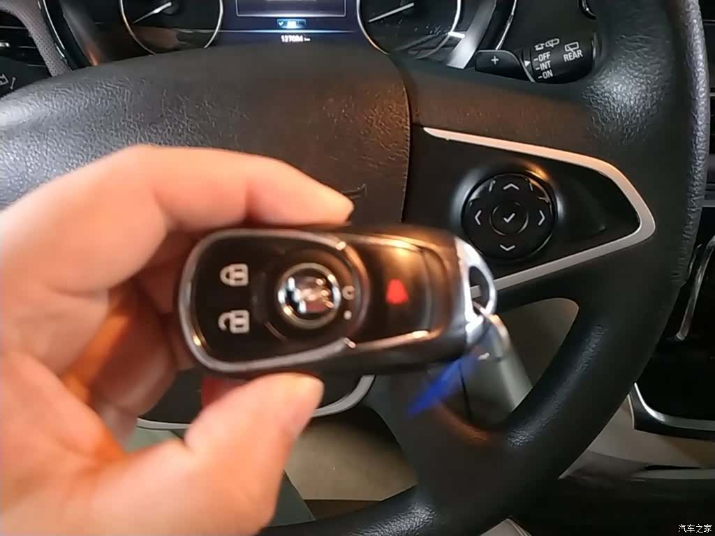 Buick GL8, 2020 9