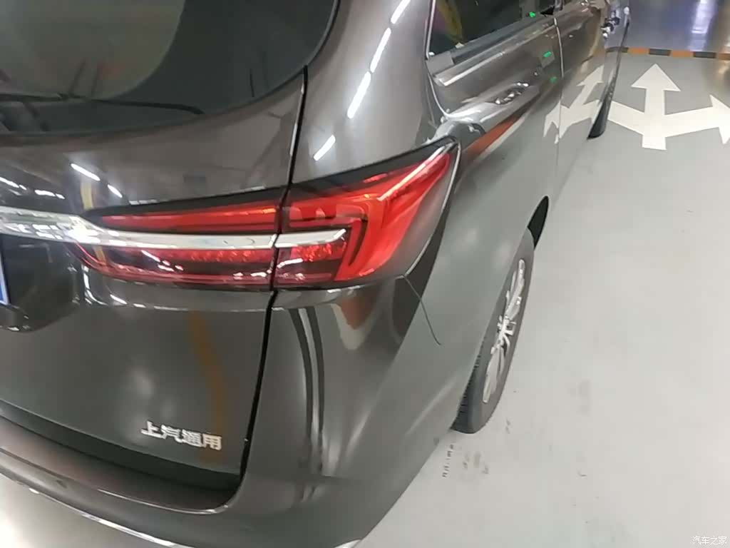 Buick GL8, 2020 8