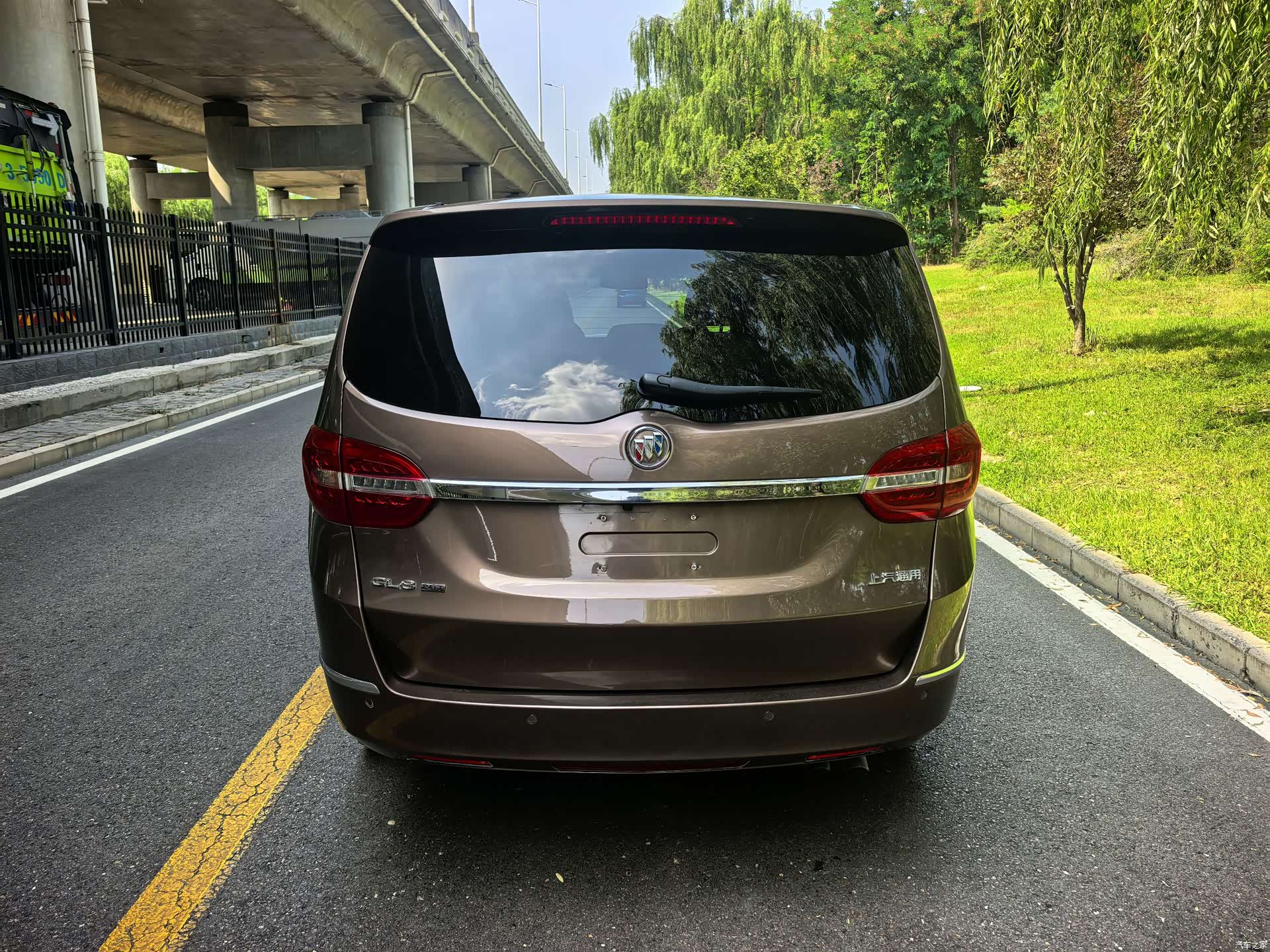 Buick GL8, 2020 все фото