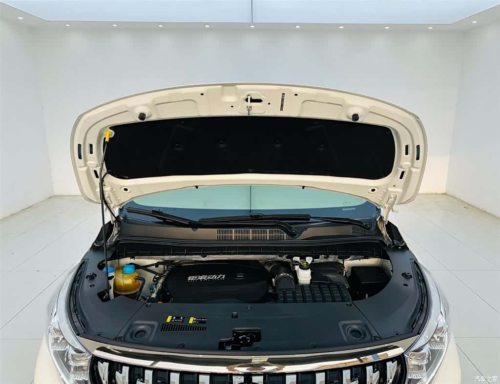 Trumpchi M8, 2022 24