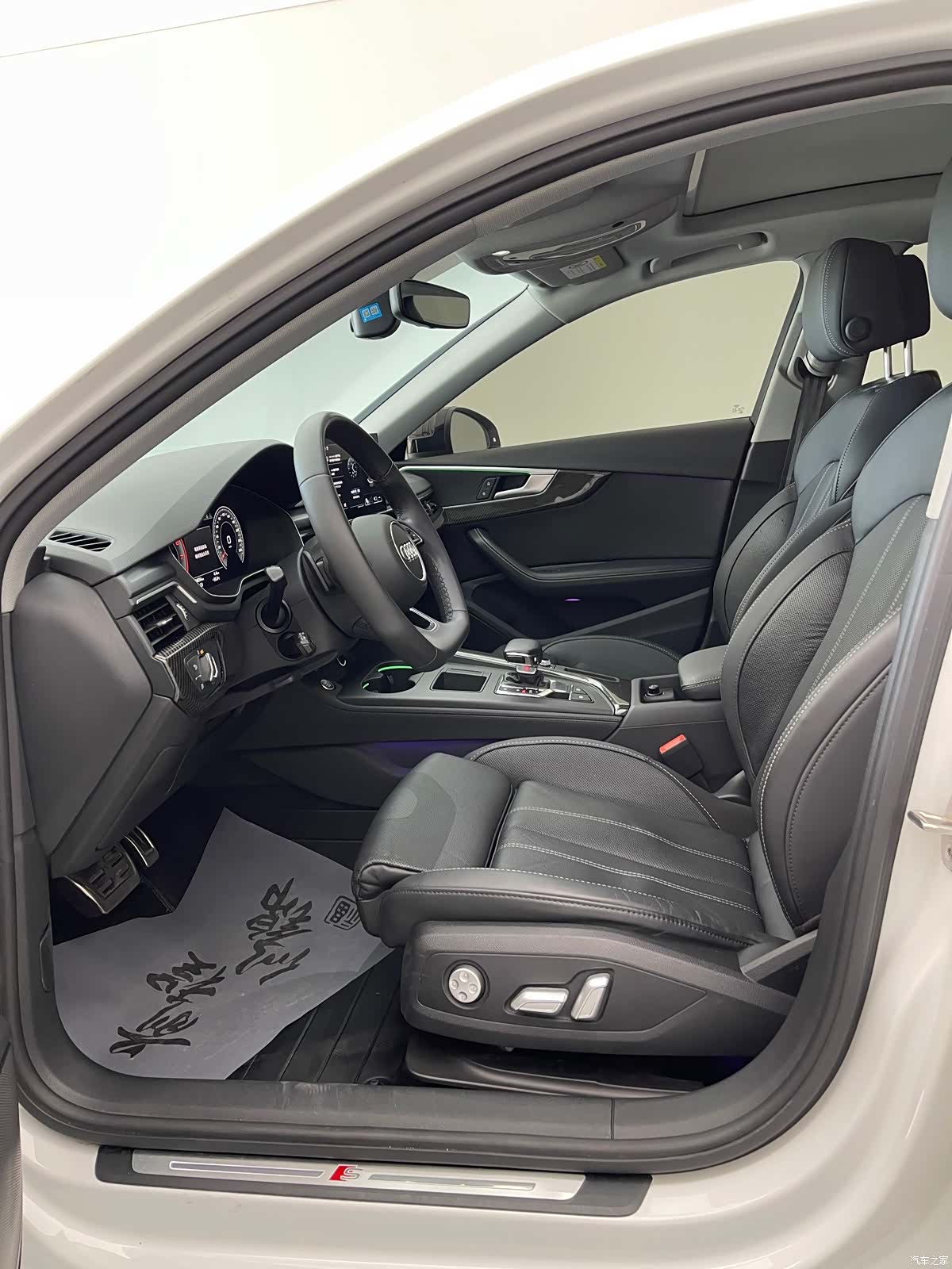 Audi A4L, 2022 16