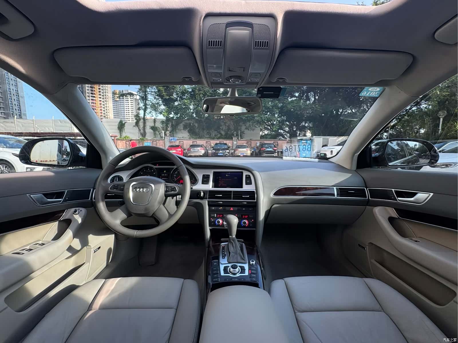Audi A6L, 2010 все фото