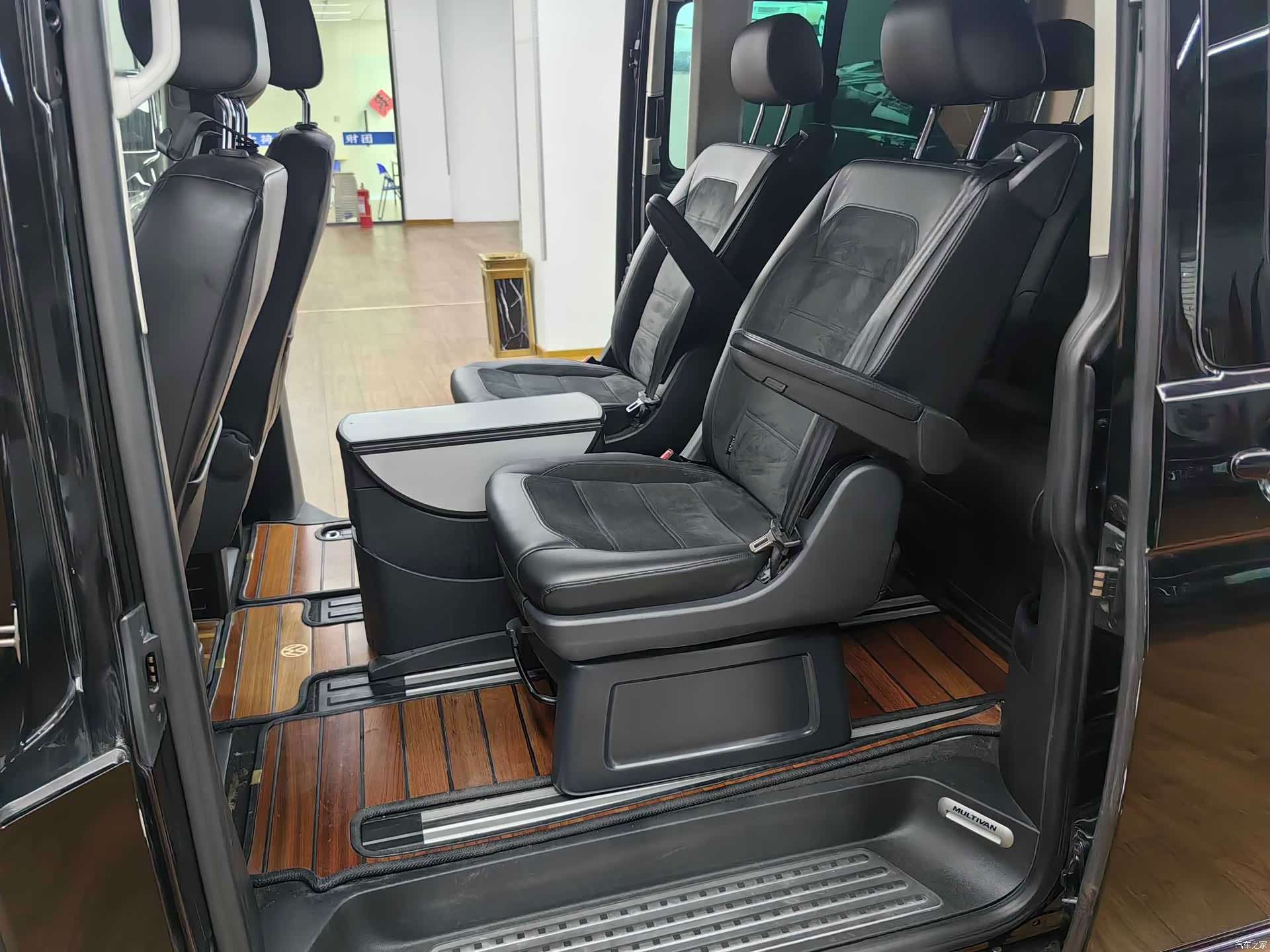 Volkswagen 7, 2017 16