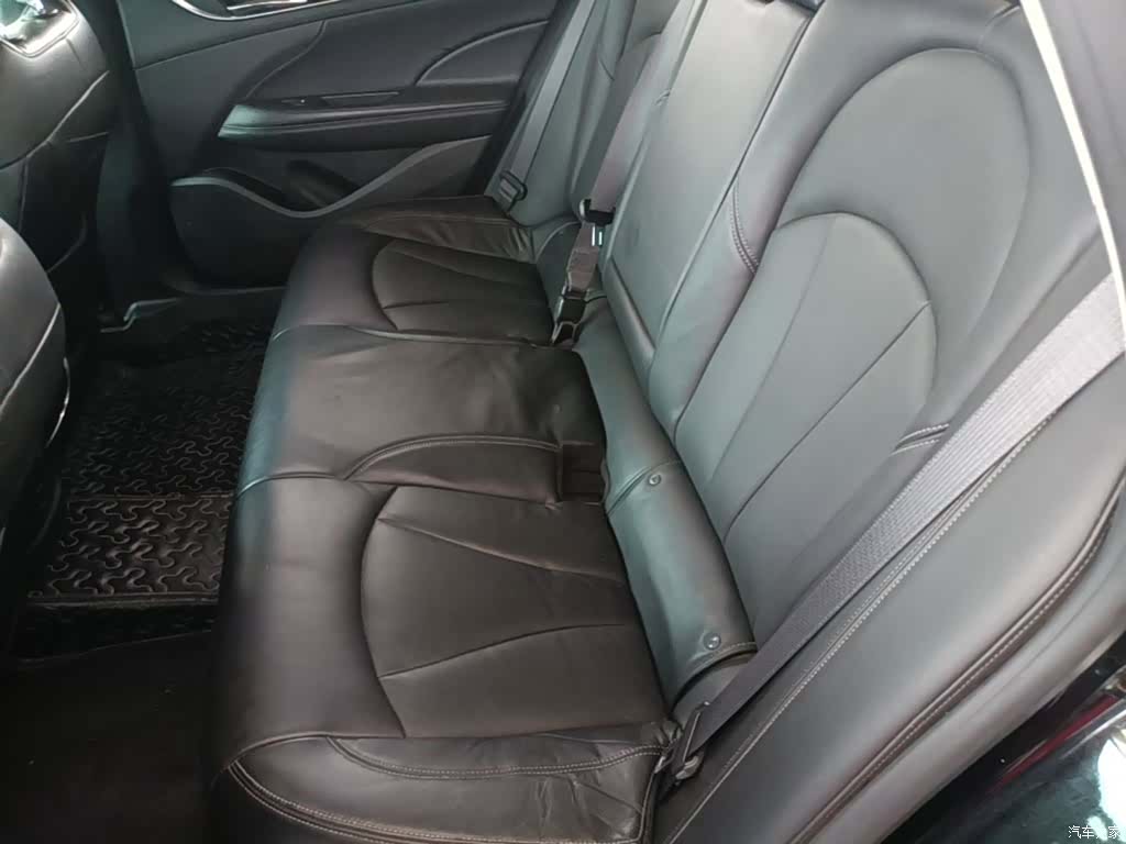 Buick LaCrosse, 2018 17