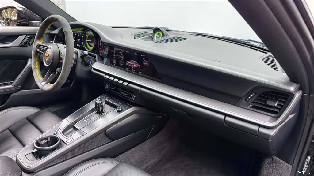Porsche 911, 2021 12