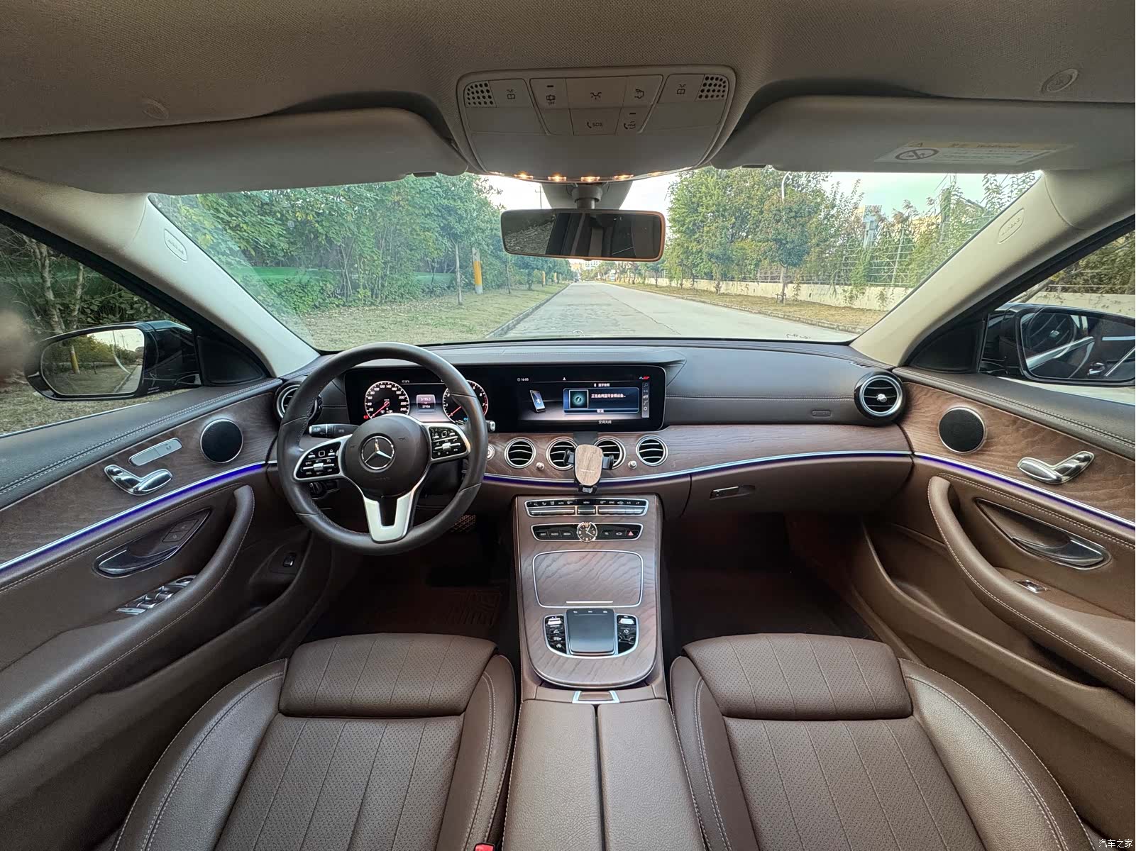 Mercedes-Benz E-Class, 2020 20