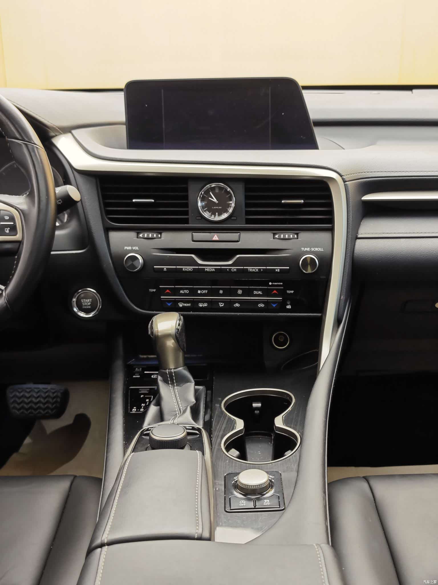 Lexus RX, 2018 21