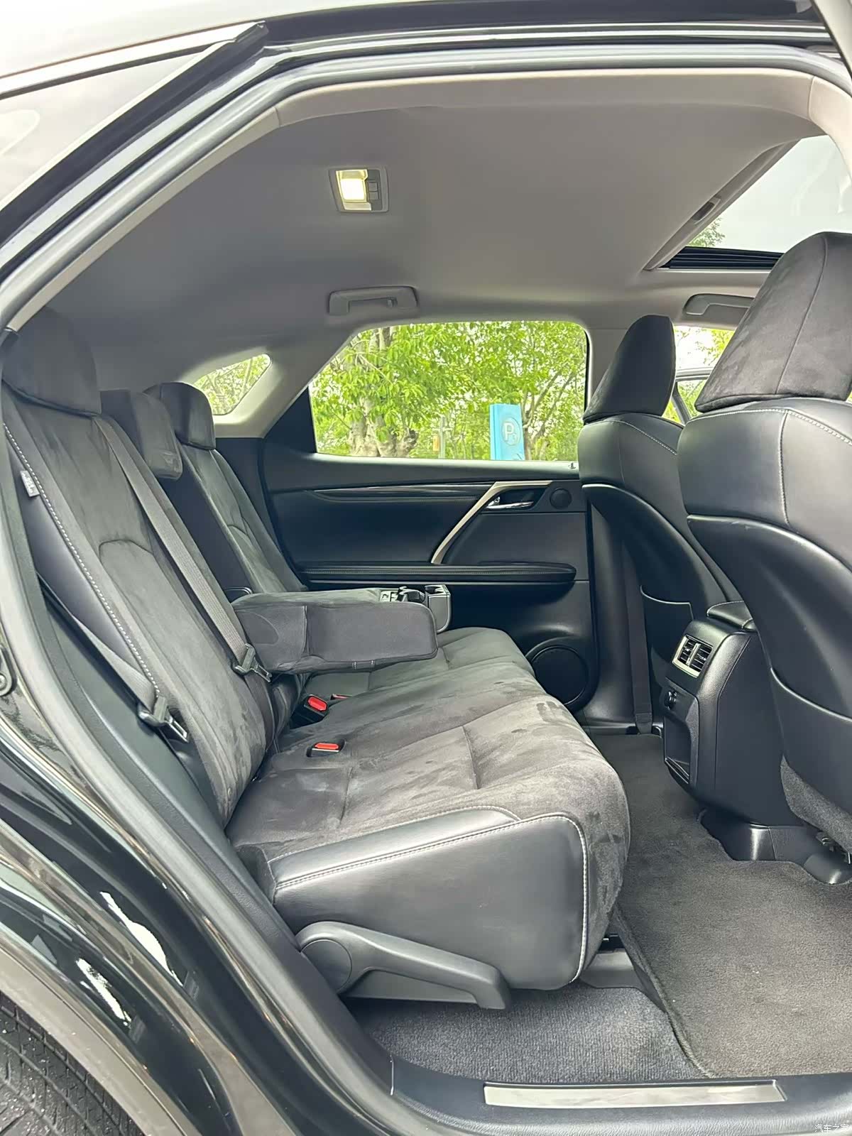 Lexus RX, 2019 8