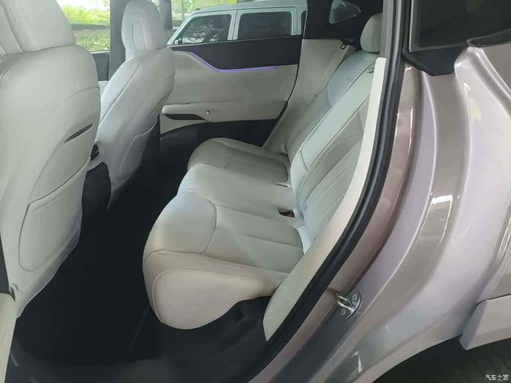 Xpeng G6, 2025 17