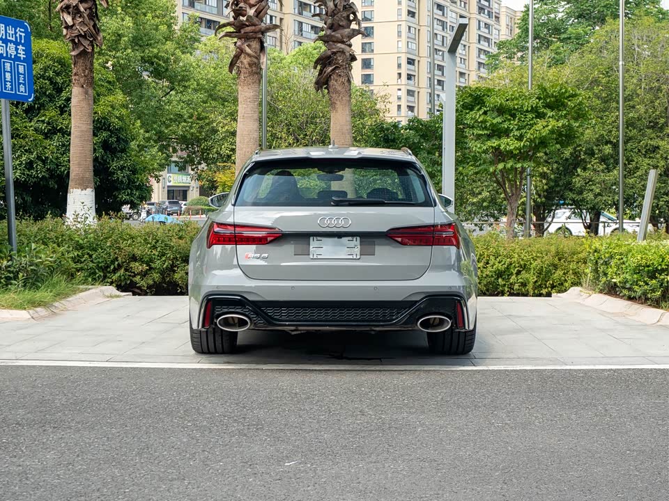 Audi RS 6 Audi RS 6
