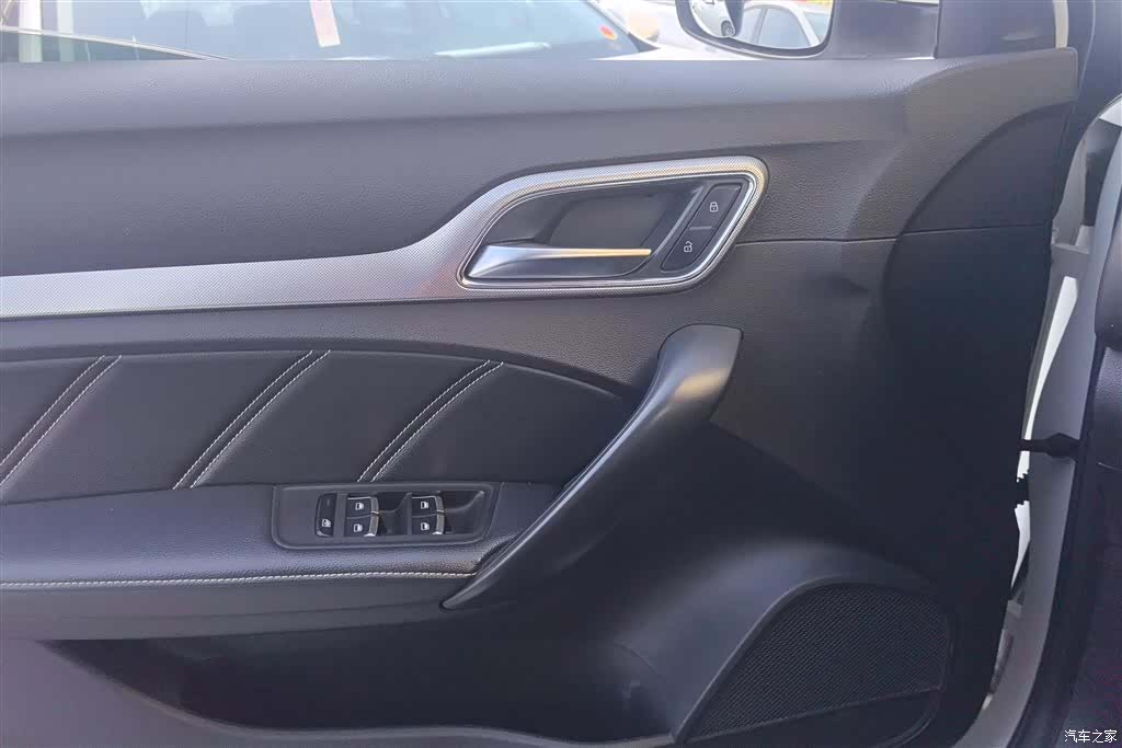 MG MG6, 2018 7