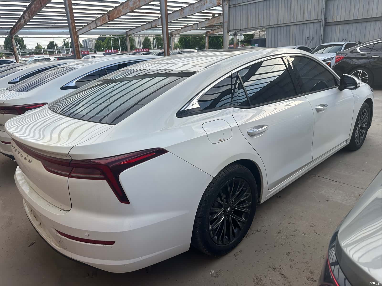 Bestune B70, 2022 9