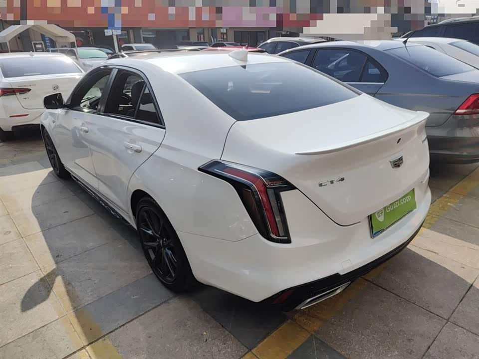 Cadillac CT4